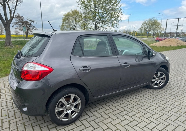 Toyota Auris cena 29900 przebieg: 162224, rok produkcji 2010 z Gniewkowo małe 326